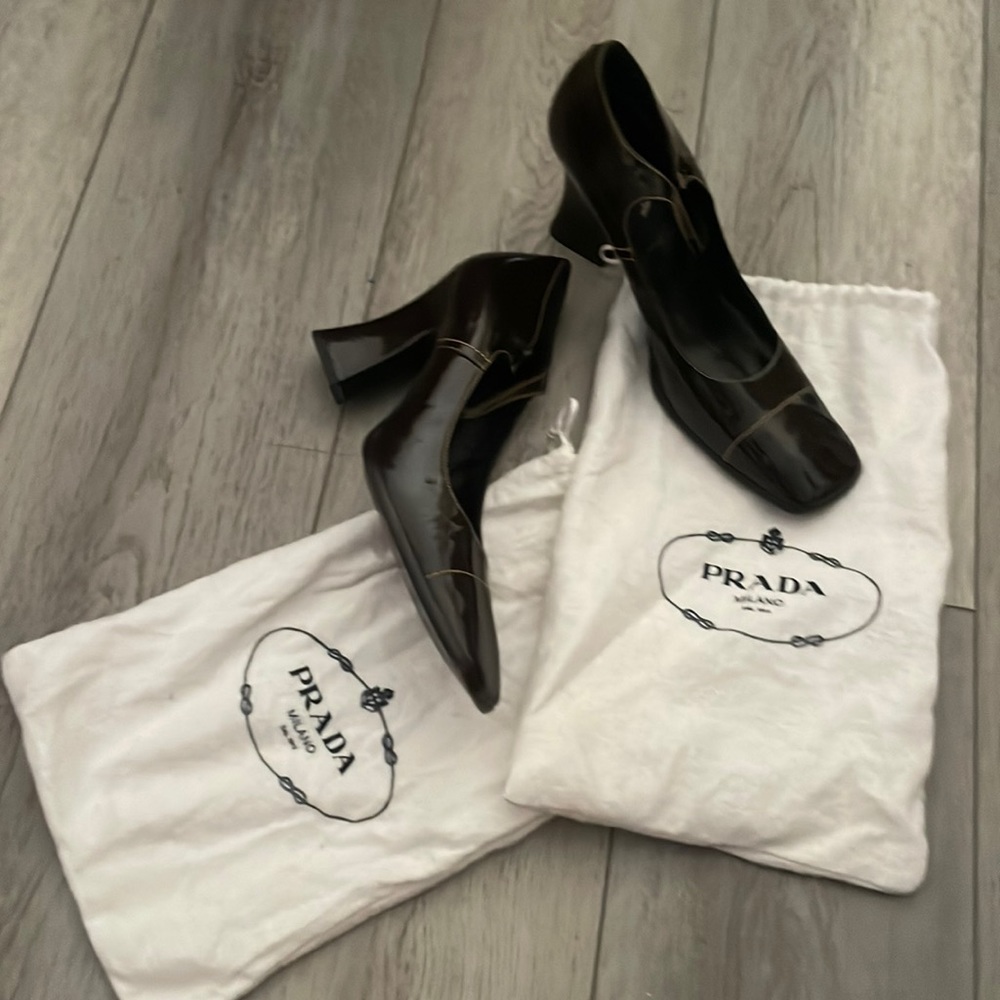 Prada Milano heels size 39.